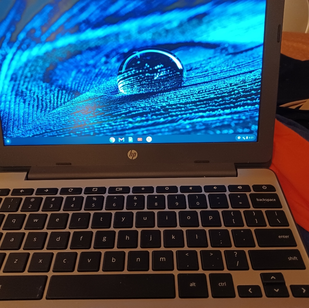 Laptop